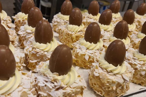 diada monas diada monas